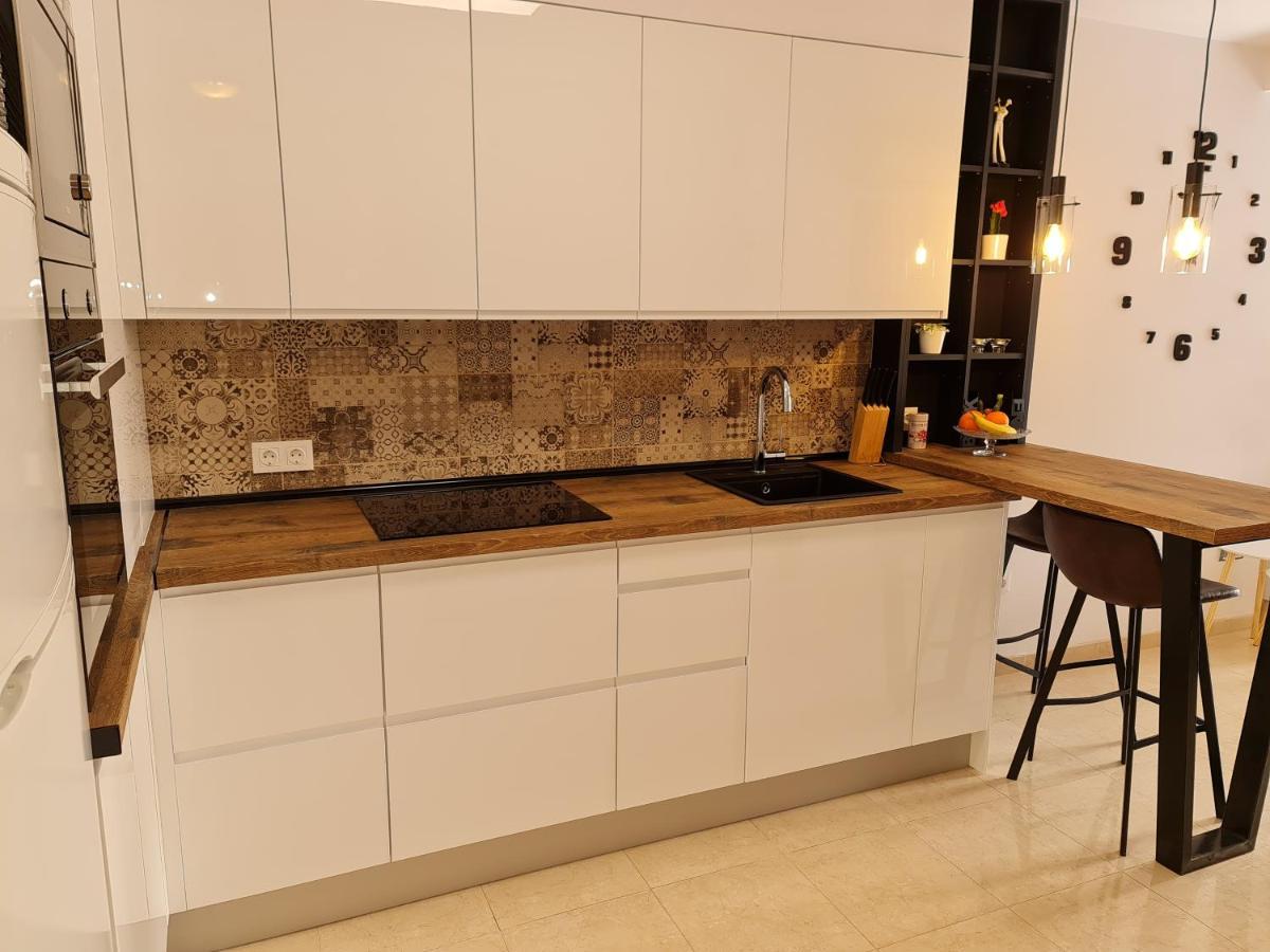 Sybarix Apartment: Precioso Apartamento Con Vistas Al Golf Y El Mar La Envia Екстер'єр фото