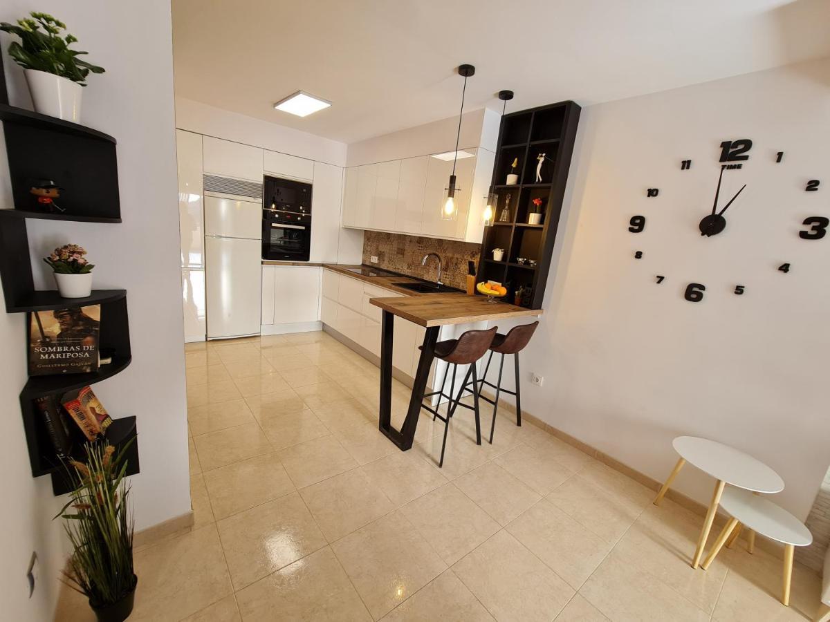 Sybarix Apartment: Precioso Apartamento Con Vistas Al Golf Y El Mar La Envia Екстер'єр фото